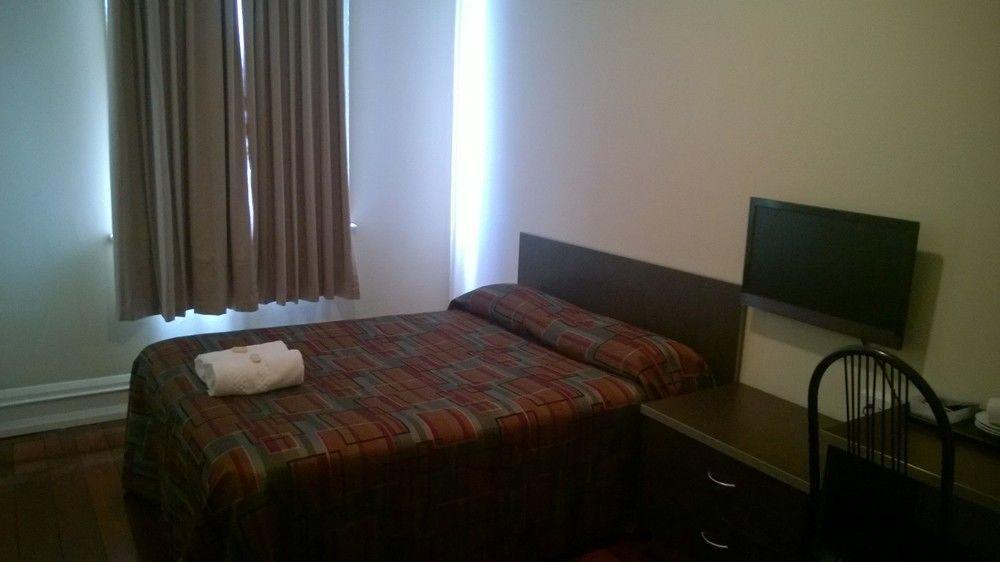 Moondyne Joe'S Hotel ฟรีแมนเทิล ภายนอก รูปภาพ